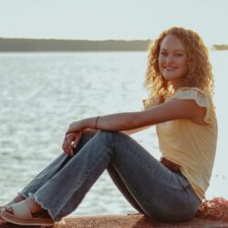 Sarah Bennett Sarah Bennett